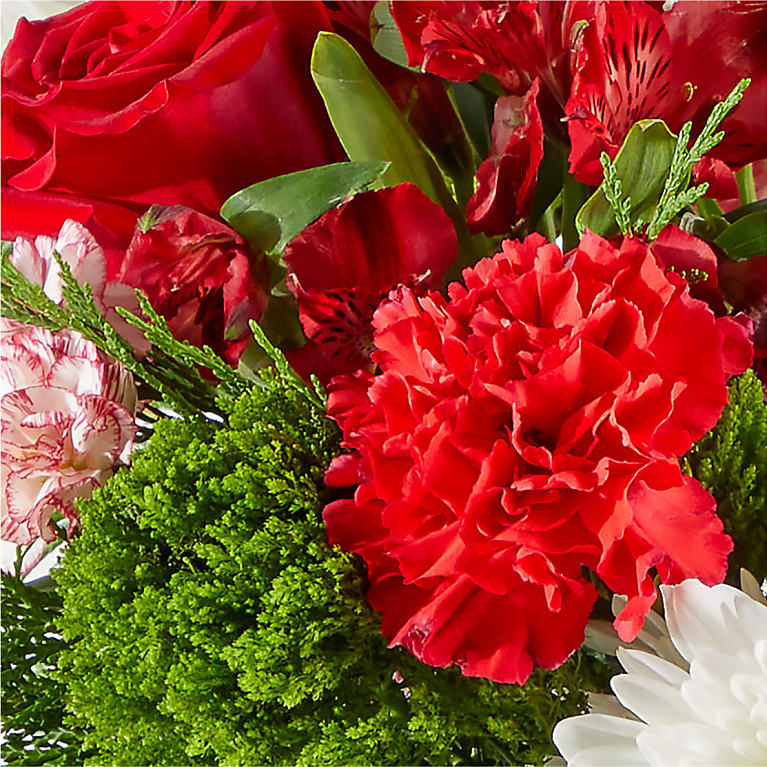 Merry Moment Bouquet – A Florist Original