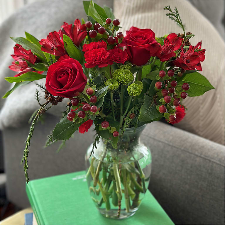 Merry Moment Bouquet – A Florist Original